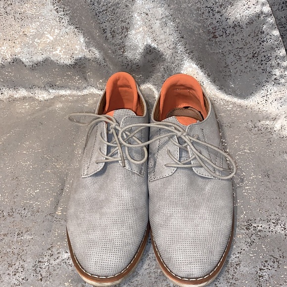 Steve Madden grey Oxford sneakers - Picture 2 of 4